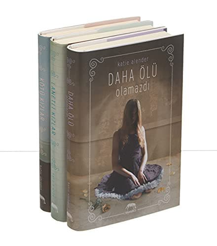 Portada de Kötü Kizlar Ölmez Serisi Set
