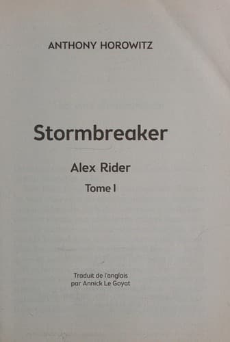 Portada de Alex Rider - Tome 1 - Stormbreaker (Coll.Réf.) - Version sans jaquette (Livre de Poche Jeunesse) (French Edition)